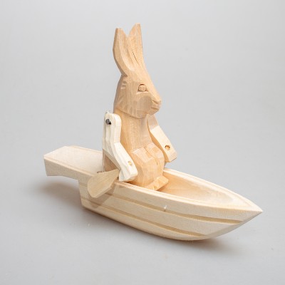 Богородская игрушка  "Зайка в лодке"