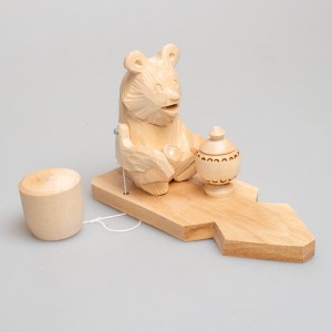 Богородская игрушка  "Медведь пьет чай"