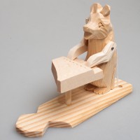 Богородская игрушка  "Медведь-музыкант"