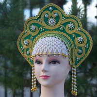 Кокошник "Фантазия" взрослый (зеленый с золотистой окантовкой)