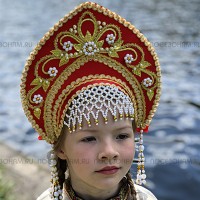 Кокошник "Аленушка" детский (красный с золотистой окантовкой)